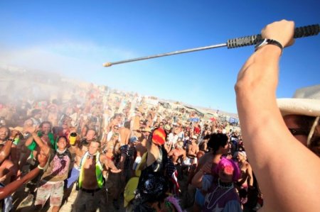 Фестиваль Burning Man (Горящий Человек) 2010 ( 36 фото)