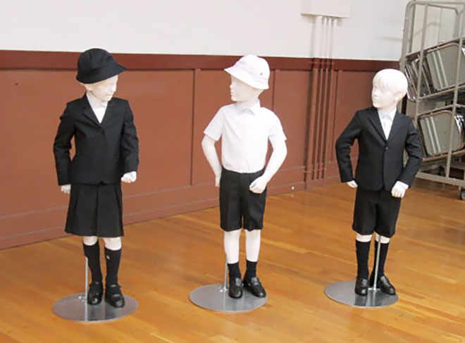 Японская государственная школа оденет учеников в костюмы Armani за $700