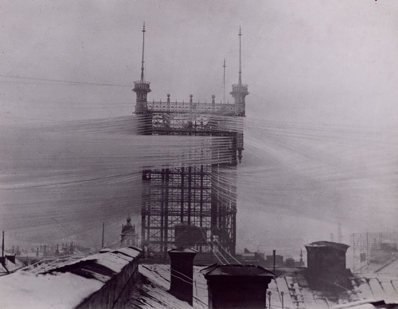Телефонная башня в Стокгольме (15 фото)